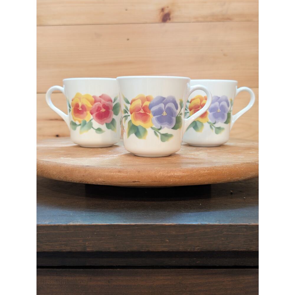 Set of 4 Vintage Corning Corelle Summer Blush Pansy Mugs - MINT